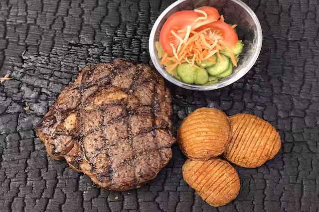 Grilled Hasselback kartofler 2017 06 17 19.43.51 Min