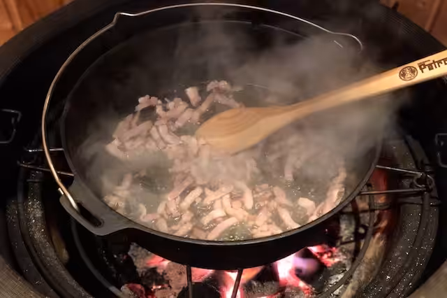 Dutch Oven Bacon