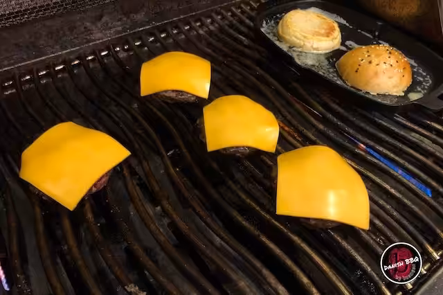 CheeseBuger1