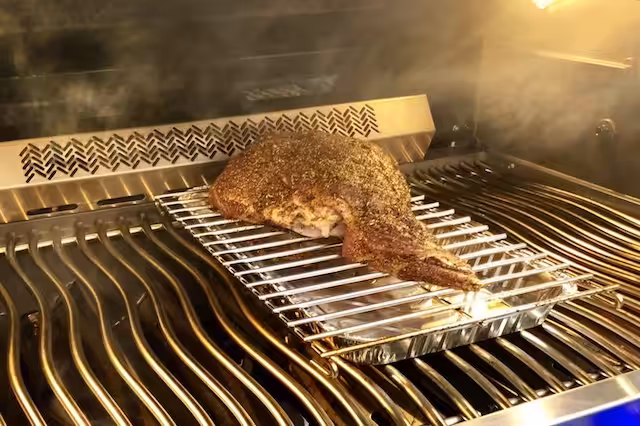Lammekølle i røg på grillen