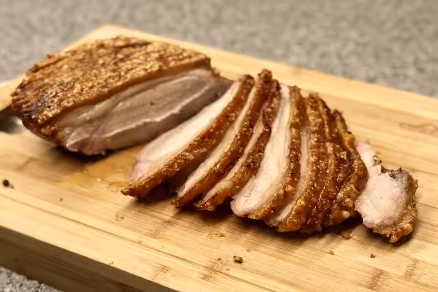 Flæskesteg på pillegrill – Sprød svær hver gang