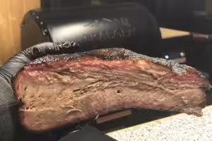 brisket-point-og-flat-adskillelse