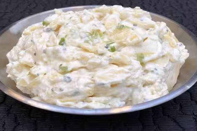 Kartoffelsalat Opskrift- en Grill klassiker