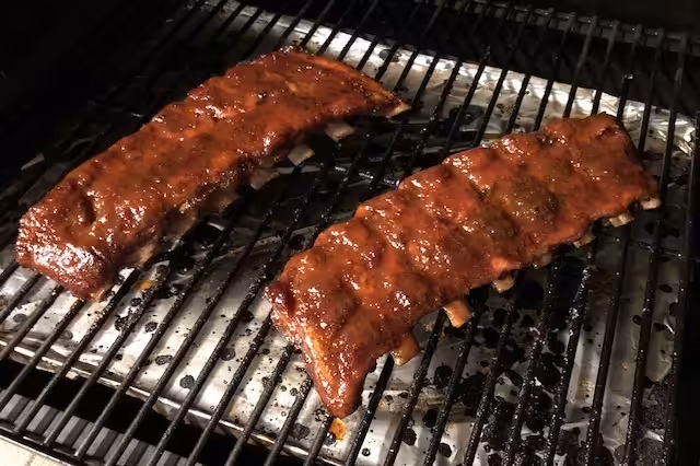 Kalve Ribben frisk penslet med BBQ Sauce