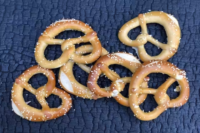 Brezel – sådan bager du en Saltkringle