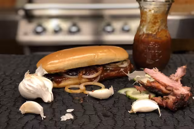 Ribs Deluxe Burger – den ultimative SpareRibs Burger