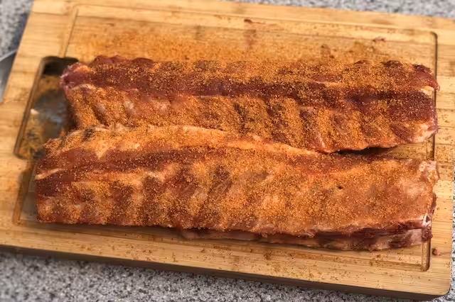 Spareribs / Kamben på gasgrillen - sådan gør du IMG 5898