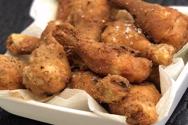 Fried Chicken – Friturestegte Kyllingelår Kentucky Style