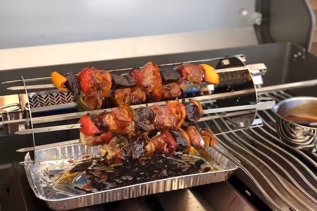 Grillspyd Penslet med Traeger Sweet & Heat BBQ Sauce