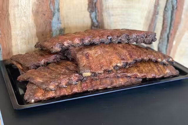 Iberico Baby Back Ribs efter 2 timer på Traeger Ironwood 885