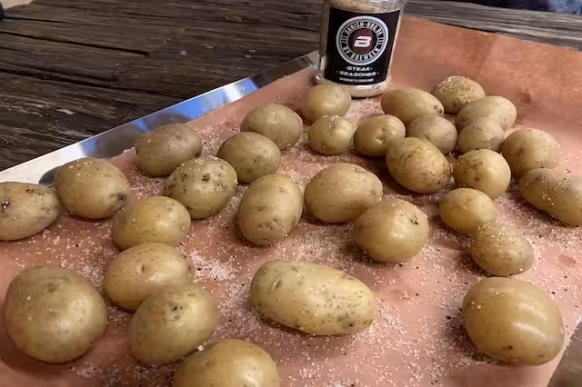 Små kartofler med Steak Seasoner