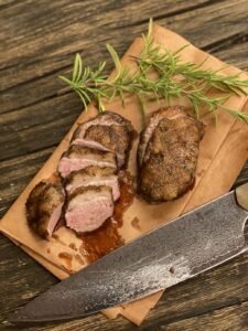 Grilled Andebryst & Njord Chefknife