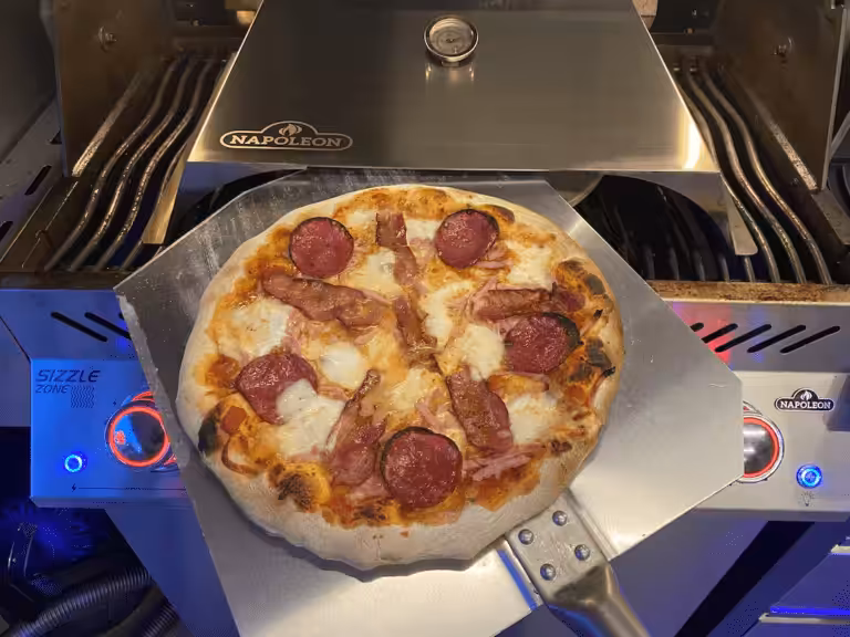 Pizza på 45min – hurtig og nem opskrift