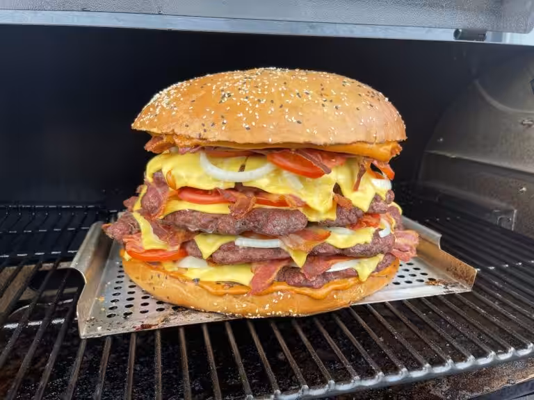 Big Jumbo XXXL Burger 8,4kg – En burger til 10-12 personer