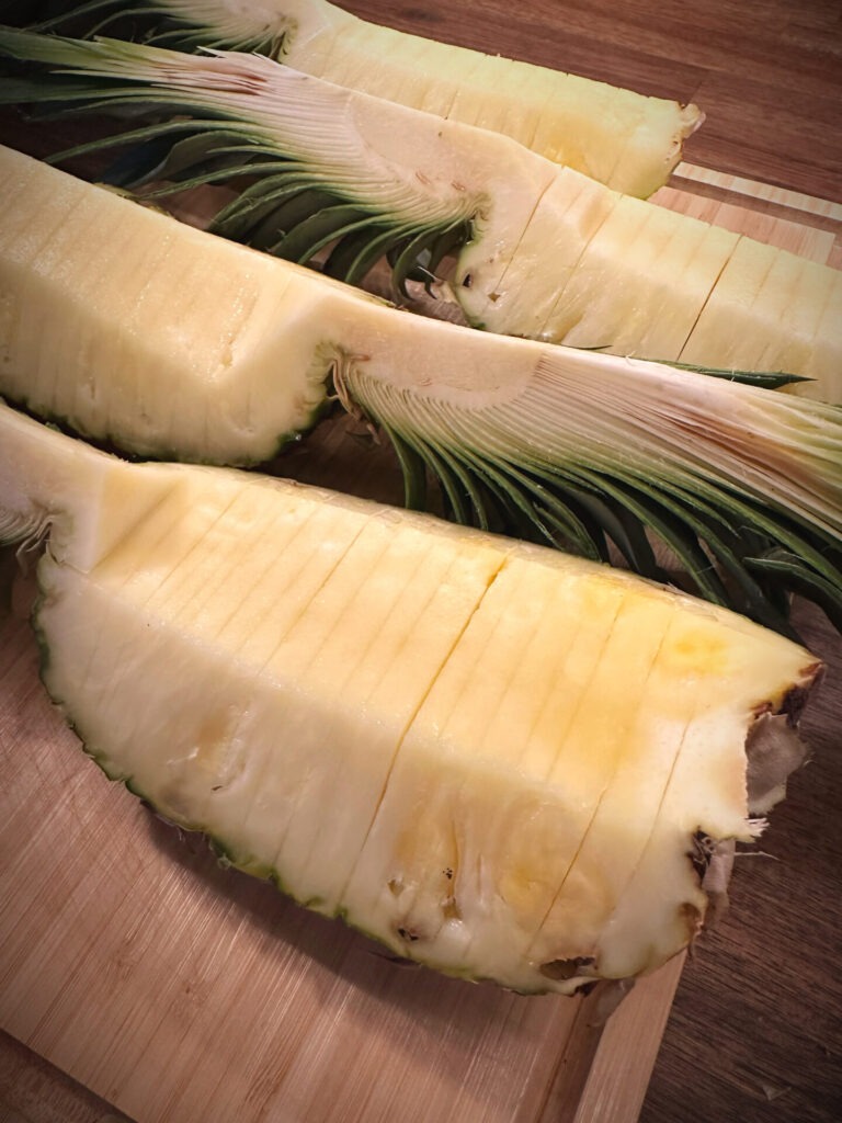 Kvarte Ananas til Tropisk Grilldessert